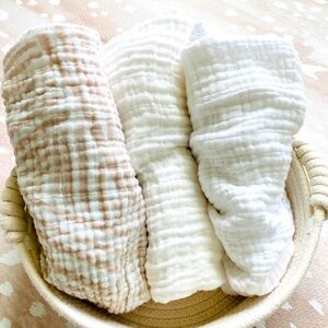 Babyletto muslin cotton organic cotton basinette sheets; set of 3